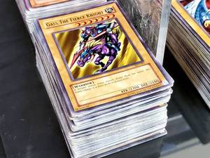Over 600 Assorted 1996 Yu-Gi-Oh Cards Lot