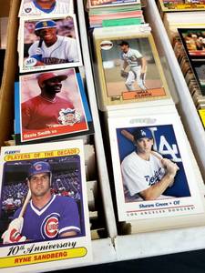 Over 4000 Assorted 1980s & 90s Baseball Cards Lot