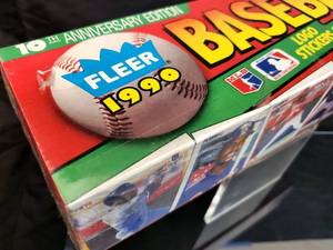 1990 Factory Sealed Fleer Baseball Card Set