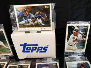 1995 Exclusive Topps League Set Spectra Light Cards