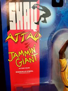 1993 LSU Shaquille ONeal Shaq Attack Jammin Giant Action Figure