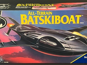 lot 21 image: Vintage Kenner Batskiboat - New in Box