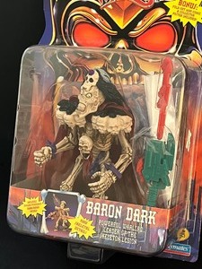 lot 23 image: Skeleton Warriors Baron Dark Figurine