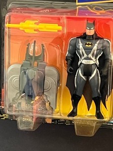 lot 22 image: Vintage Kenner Batman Turbojet Figurine - New in Package