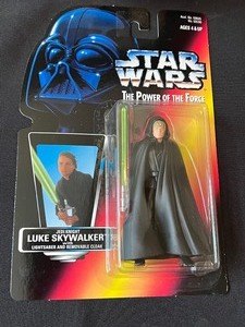 lot 76 image: Collection of 12 NEW Star Wars Power of the Force Figurines