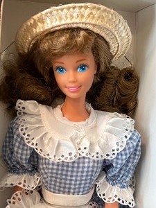 lot 73 image: Barbie Collectors Edition- Barbie Little Debbie