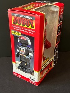 lot 95 image: Vintage Mystery Action Robot - New in Box
