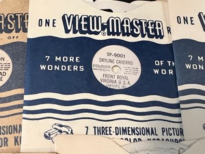 lot 119 image: Vintage View Finder and 15 View Finder Reels