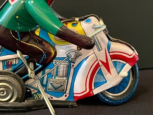 lot 126B image: Vintage Tin Toy Wind Up Motorcycle