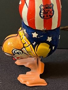 lot 140B image: Vintage Small  Wind Up Tin Acrobat Clown Figurine by J. Chein