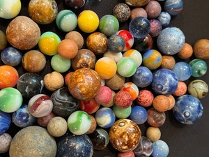 lot 174 image: Fun Variety of Vintage Marbles