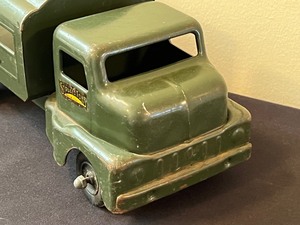 lot 218 image: Vintage Toy Metal Structo Telephone Truck