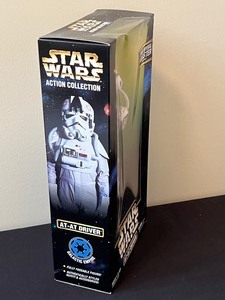 lot 223 image: 1997 Star Wars Figurine - AT-AT Driver