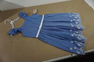 NEW Zunie Chambray Sun Dress - M (78)