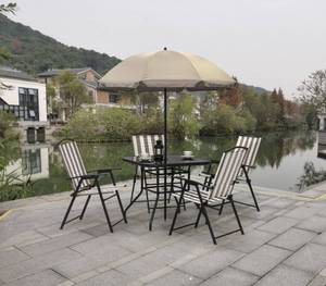 D&ampF Design Santa Cruz Striped 6 Pc Folding Patio Set