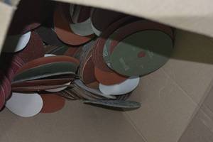 Large box of a variety of new fibre discs