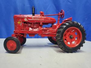 1994 Farmall Super M-TA Minnesota FFA edition