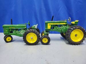 John Deere 70 and 720