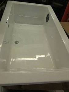 center drain bathtub 41 inches wide...