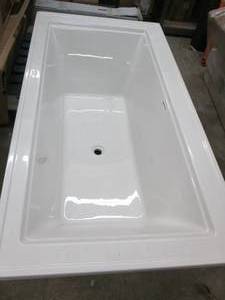 center drain bathtub 68 inches long...