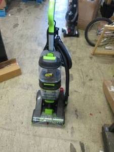 hoover carpet cleaner powers on ...