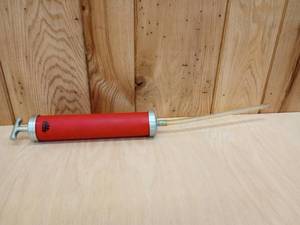 lot 9 image: MAC-Tools Heavy Duty Suction Gun