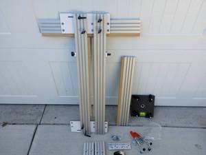 lot 53 image: Woodhaven 7902 Dado Router Jig