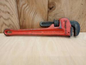 lot 57 image: Snap-On 12 Heavy Duty Pipe Wrench