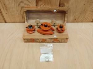 lot 108 image: CMT Sommerfeld Raised Panel Router Bit Set