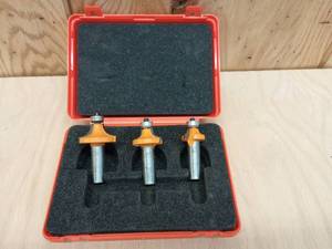 lot 110 image: CMT Orange Tools Round Over Router Bits