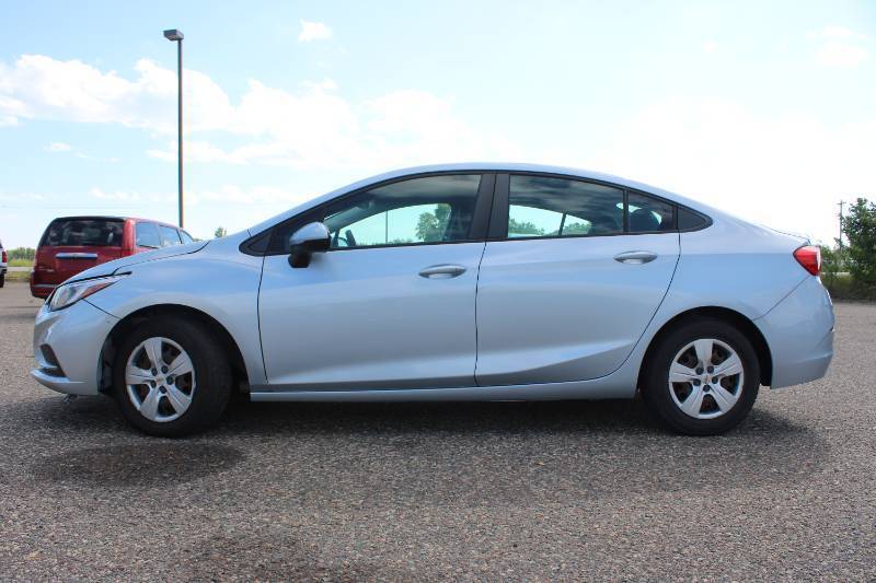 2018 Chevrolet Cruze LS - 68,437 MILES