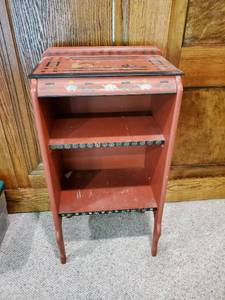 lot 269 image: Vintage Painted Stand Cabinet