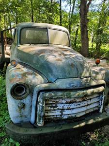 lot 1 image: 1954 GMC Project Truck