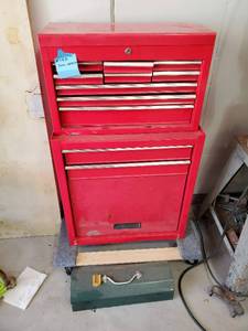lot 147 image: Large Tool Chest