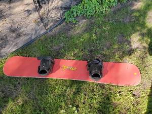 lot 20 image: Nidecker Snowboard