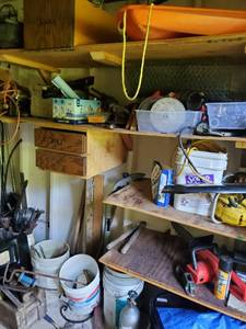 lot 30 image: Contents Of Shed
