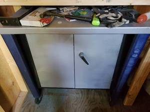 lot 40 image: Workbench With Contents