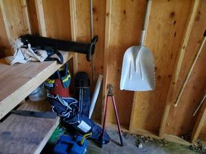 lot 41 image: Contents Of Shed