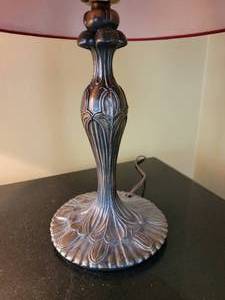 lot 95 image: Art Nouveau Table Lamp