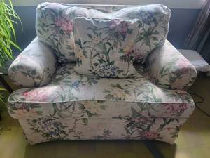 lot 76 image: Amazing Oversized Floral Armchair
