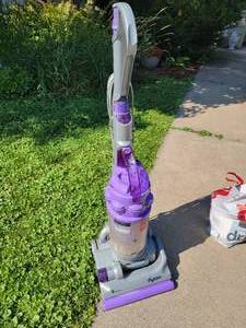 lot 137 image: Dyson DC14 Animal Vacuum Cleaner
