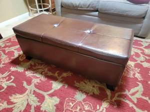lot 67 image: Tufted Faux Leather Storage Ottoman Bench