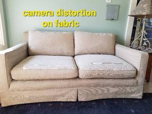 lot 25B image: Luxury Beige Loveseat Sofa B