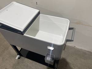 lot 74 image: Rolling Patio Cooler Silver