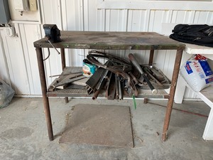 Metal Work Table With Vise