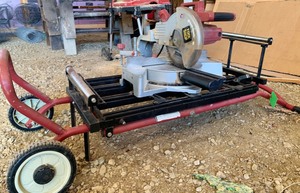 Sliding Compound Miter Saw