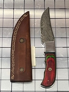 Damascus Steel Knife With Custom Handle & Leather Sheathe