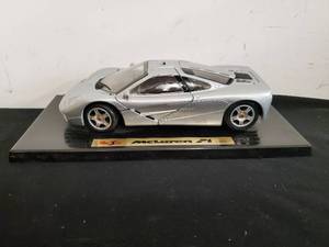 Model 1993 McLaren F1 By Maisto