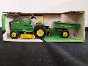 Model John Deere Tractor With Dump Cart By Ertl