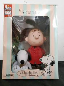 Charlie Brown And Peanuts Plush Dolls